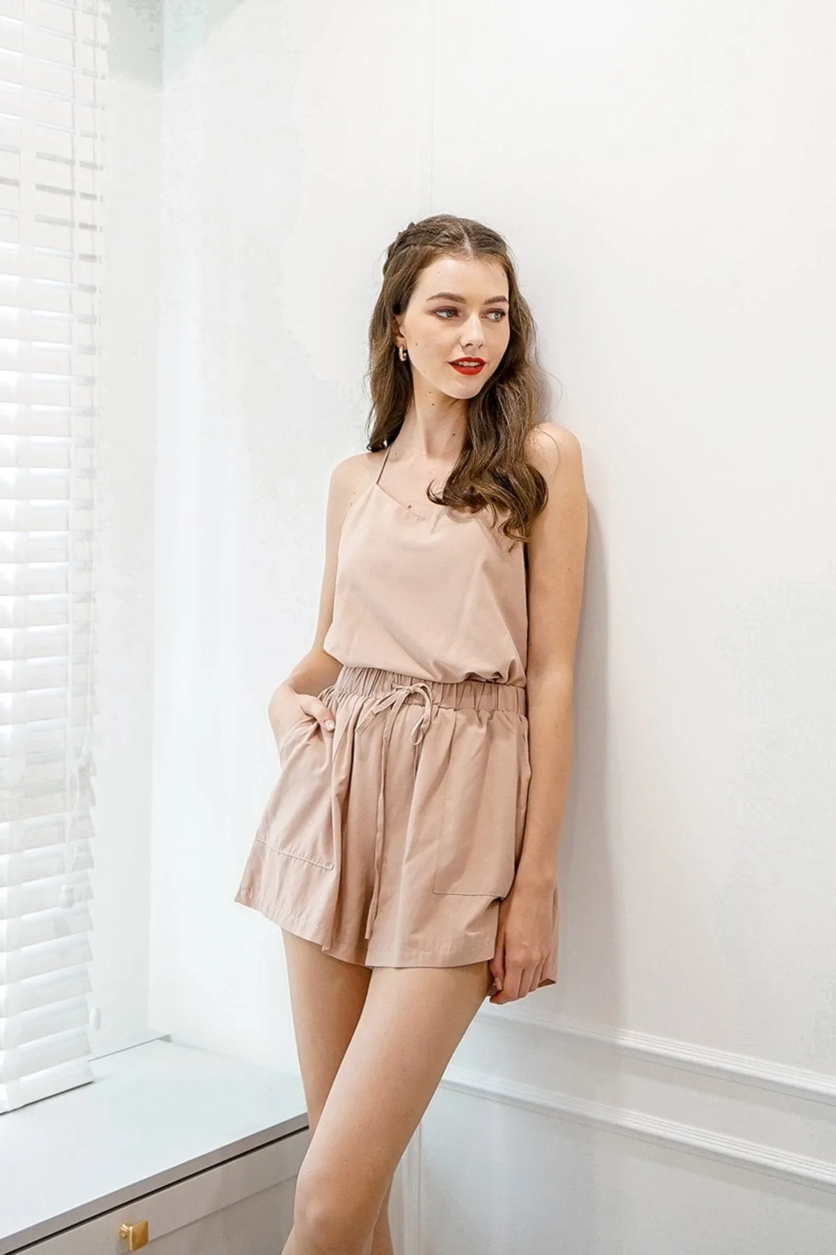 MADEBYNM AIKO 2-PIECE LOUNGE SET IN PALE TERRA