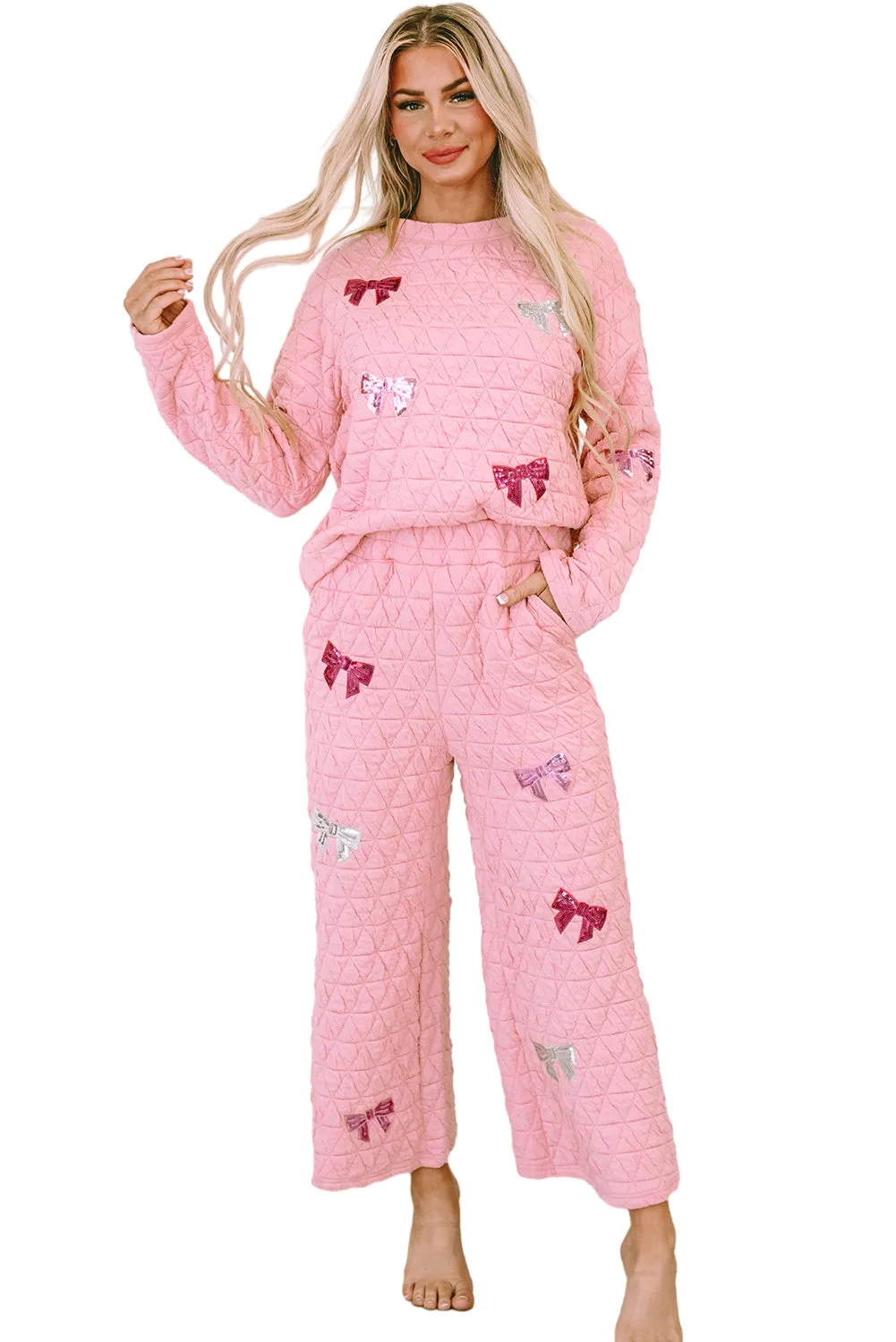 Women's Sequined Gift Bow Graphic Quilted Two Piece Set